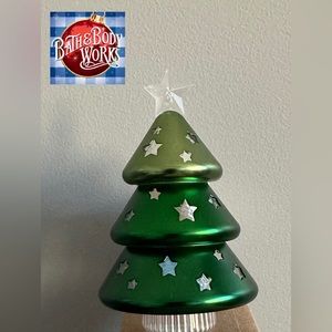 B&BW 2022 Light Up Christmas Tree Wallflower Plug